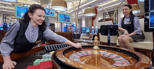 Работники казино